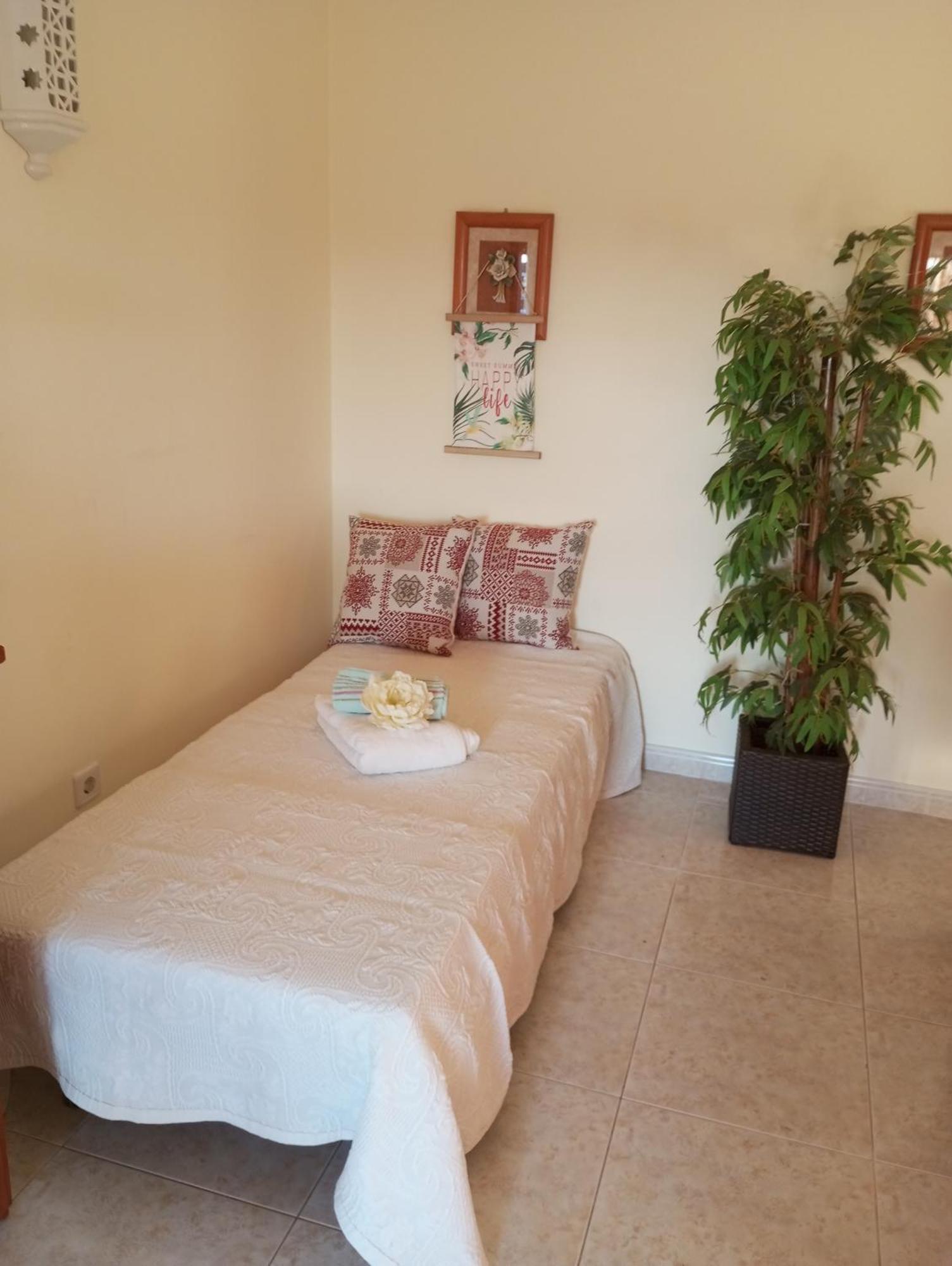Cozy Sunny Apartment Wi-Fi & Ac Alvor Eksteriør billede
